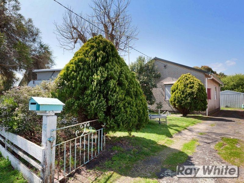 35 Ocean Street, Rosebud VIC 3939