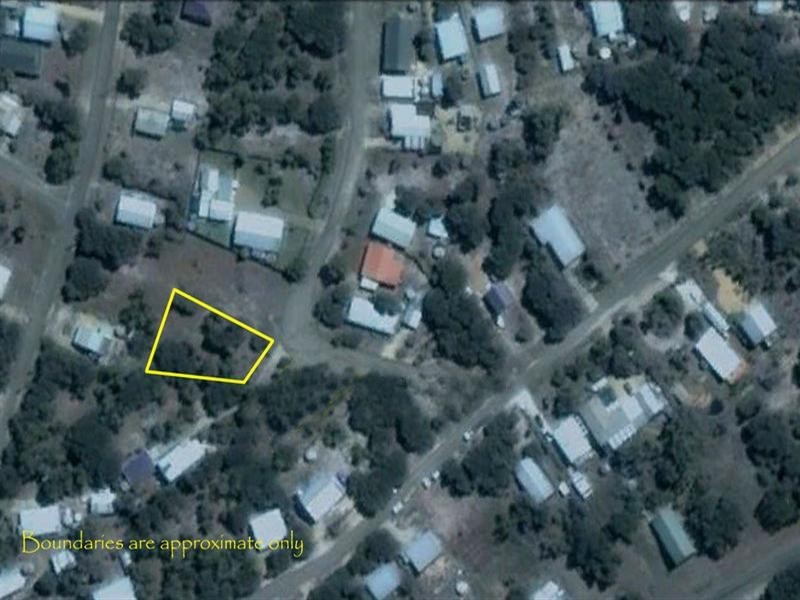 14 Wendy Street, Loch Sport VIC 3851