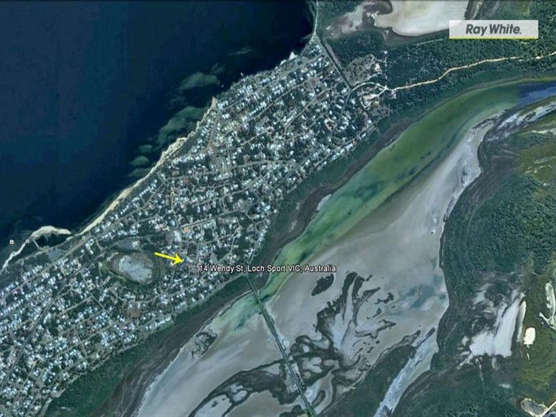 14 Wendy Street, Loch Sport VIC 3851