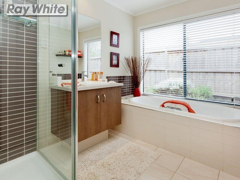 5 Willandra Place, Rosebud VIC 3939