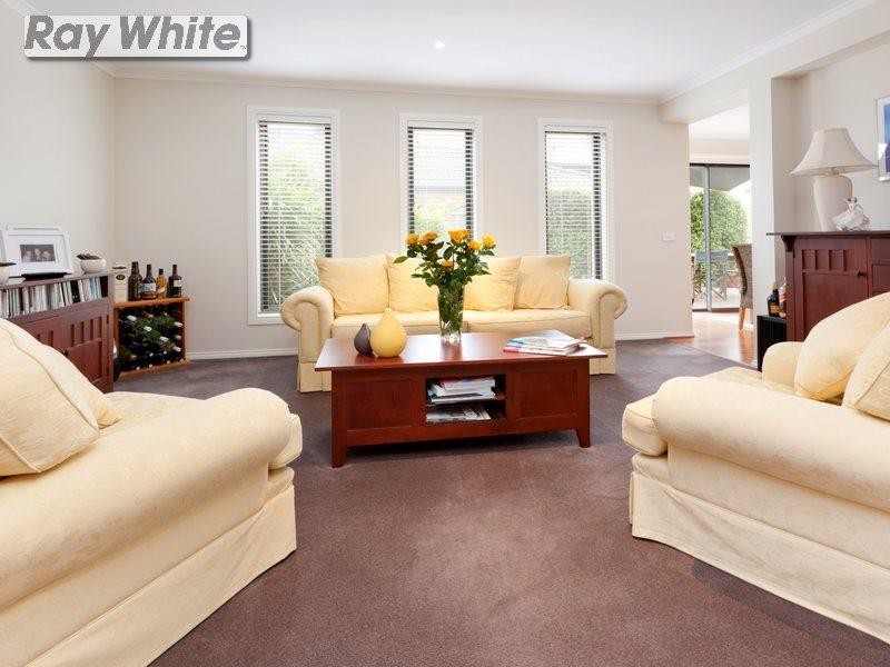 5 Willandra Place, Rosebud VIC 3939