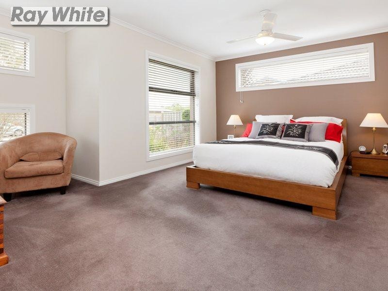5 Willandra Place, Rosebud VIC 3939