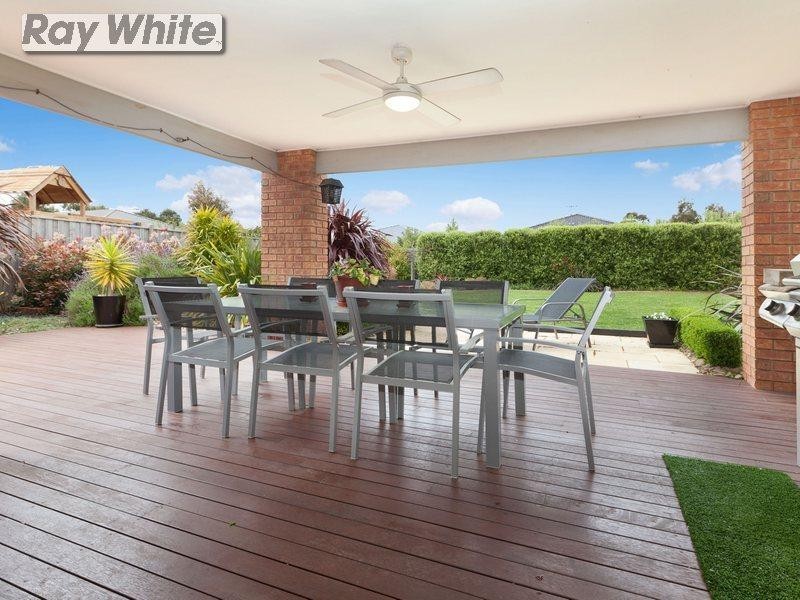 5 Willandra Place, Rosebud VIC 3939