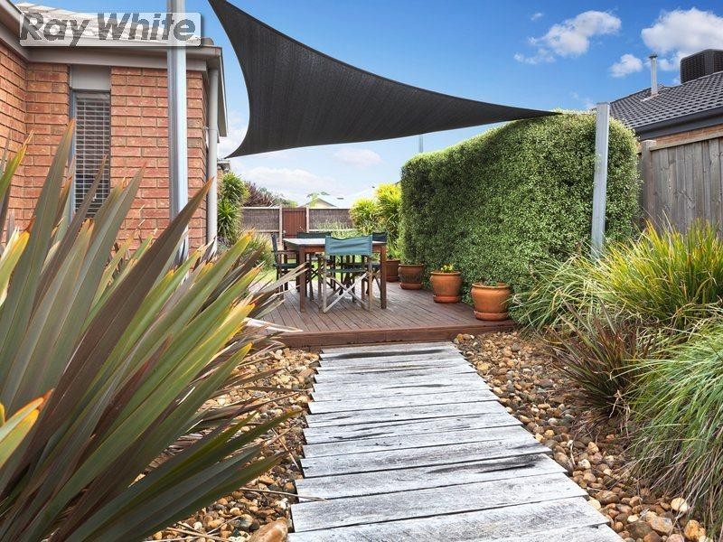 5 Willandra Place, Rosebud VIC 3939