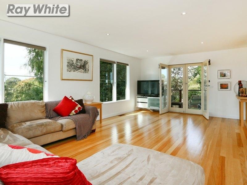 74 Sixth Avenue, Rosebud VIC 3939