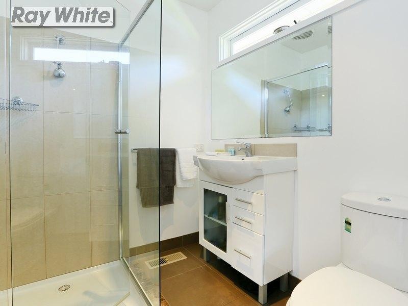 74 Sixth Avenue, Rosebud VIC 3939