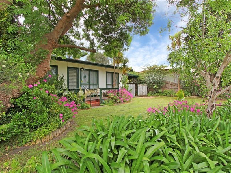 46 Cootamundra Avenue, Rosebud West VIC 3940