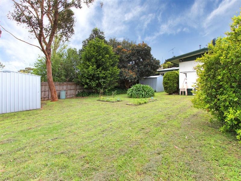 46 Cootamundra Avenue, Rosebud West VIC 3940