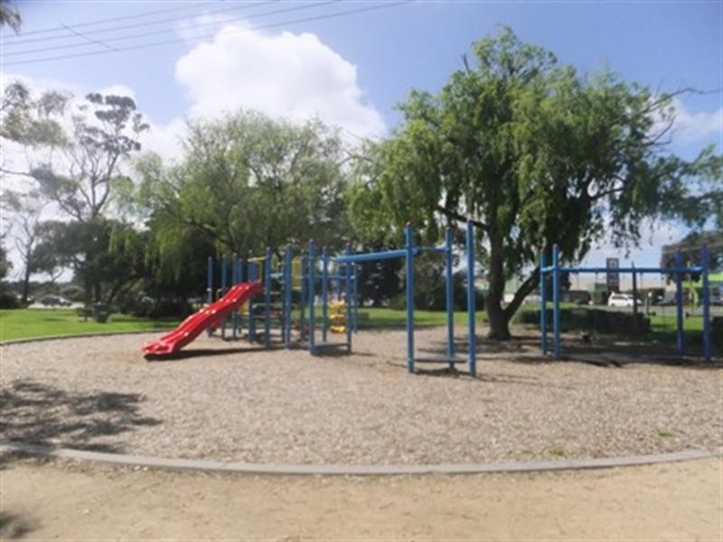 176 Beach Box, Rosebud VIC 3939