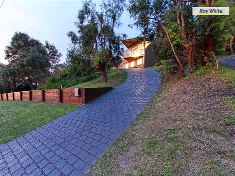 4-6 Murawa Drive, Rosebud VIC 3939