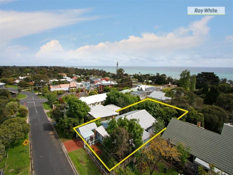 26 Burrell Street, Mccrae VIC 3938