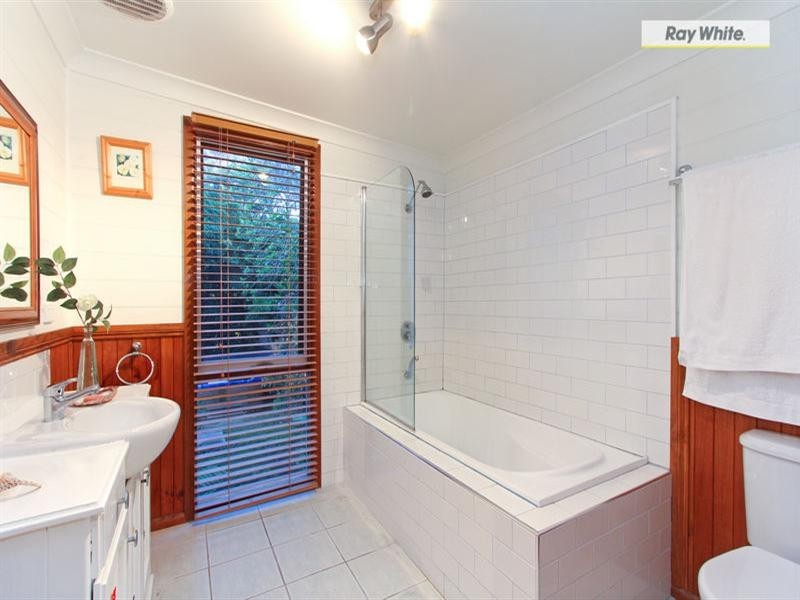 26 Burrell Street, Mccrae VIC 3938