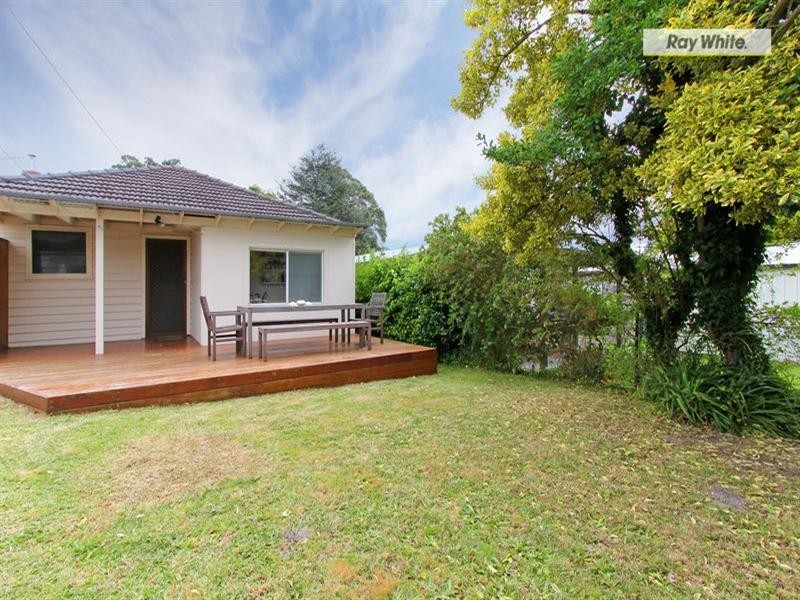 77 Sixth Avenue, Rosebud VIC 3939