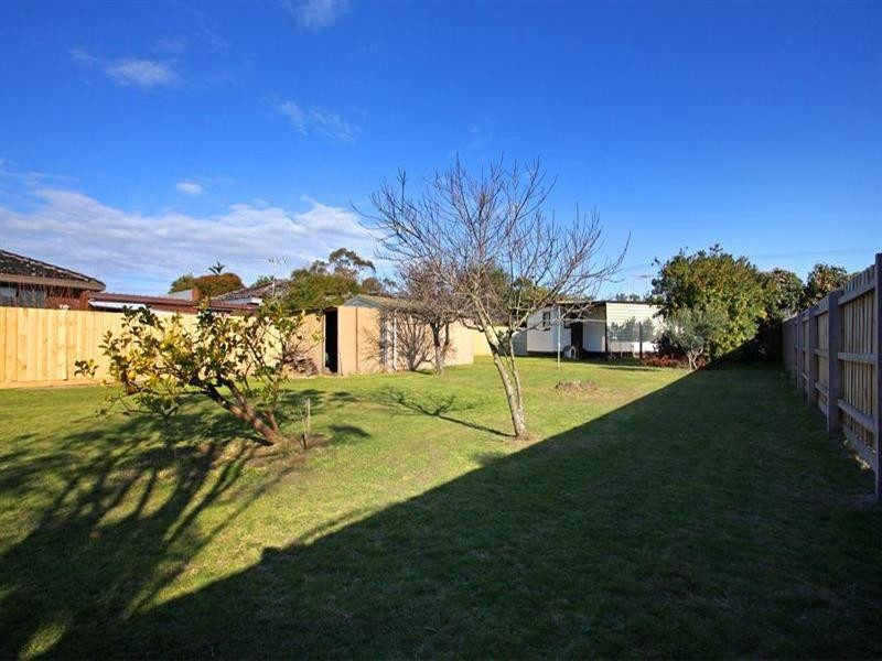 28 Raymond Street, Tootgarook VIC 3941