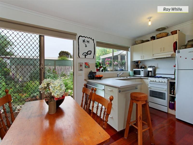 492 Eastbourne Road, Rosebud West VIC 3940