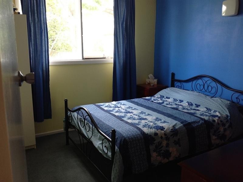 92 Fourth Avenue, Rosebud VIC 3939