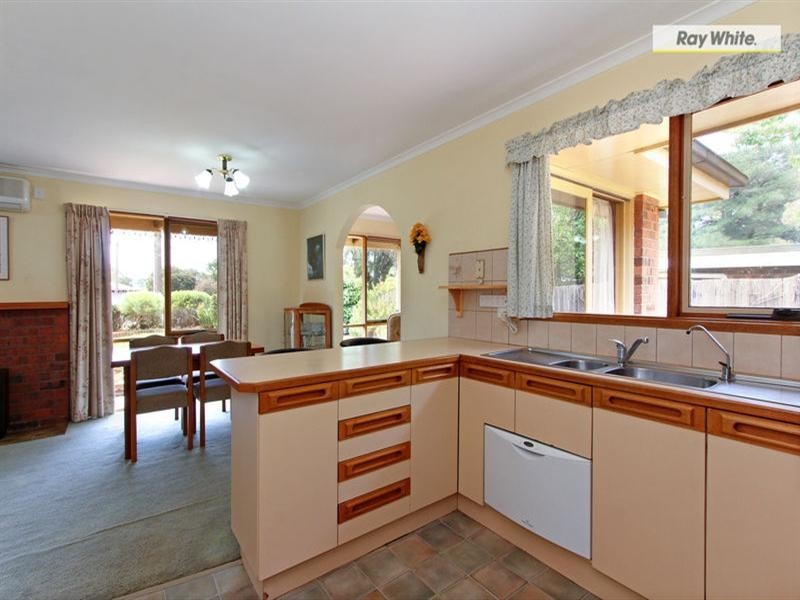 8 Pearson Court, Rosebud VIC 3939