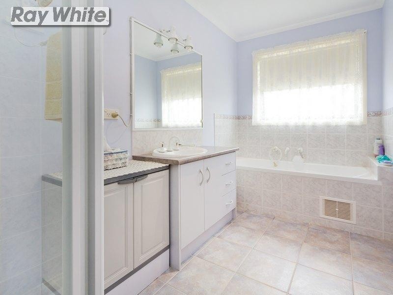 22 Dunstone Drive, Rosebud VIC 3939