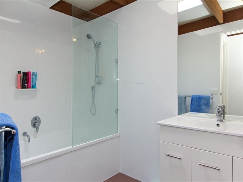 153 Elizabeth Avenue, Rosebud VIC 3939