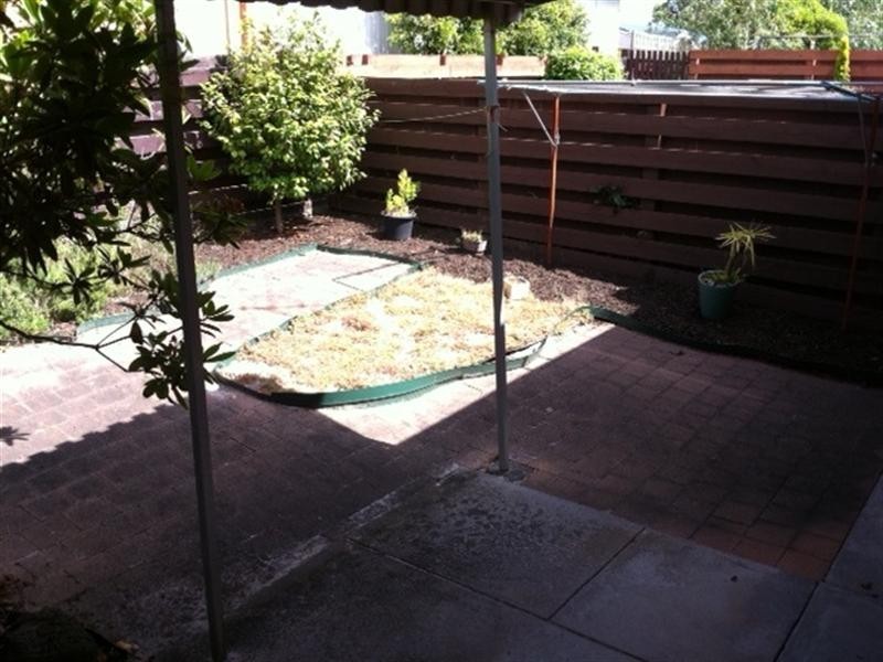 2/8-10 William Crescent, Rosebud West VIC 3940