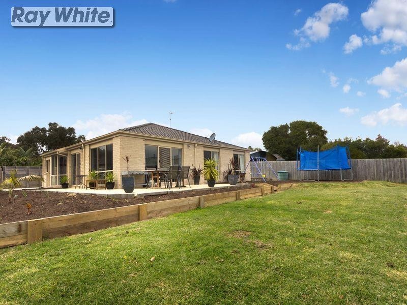 4 Greenhill Road, Rosebud VIC 3939