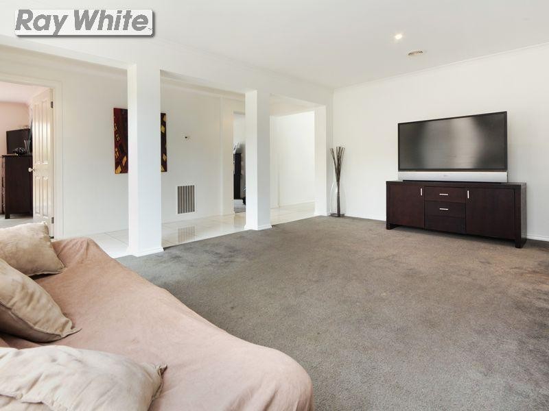 4 Greenhill Road, Rosebud VIC 3939