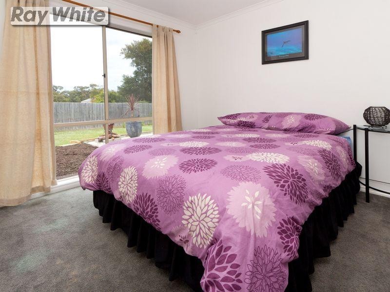 4 Greenhill Road, Rosebud VIC 3939