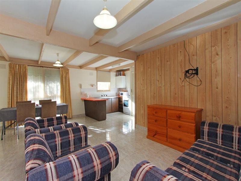 12 Raymond Street, Tootgarook VIC 3941