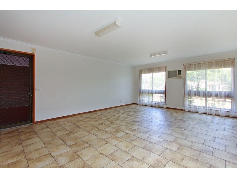 61 Second Avenue, Rosebud VIC 3939