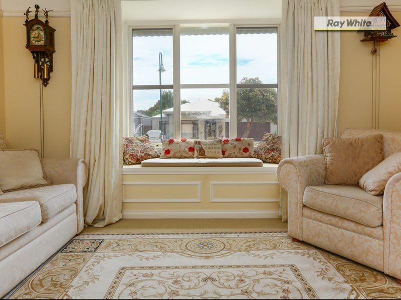 24 Mariner Place, Safety Beach VIC 3936