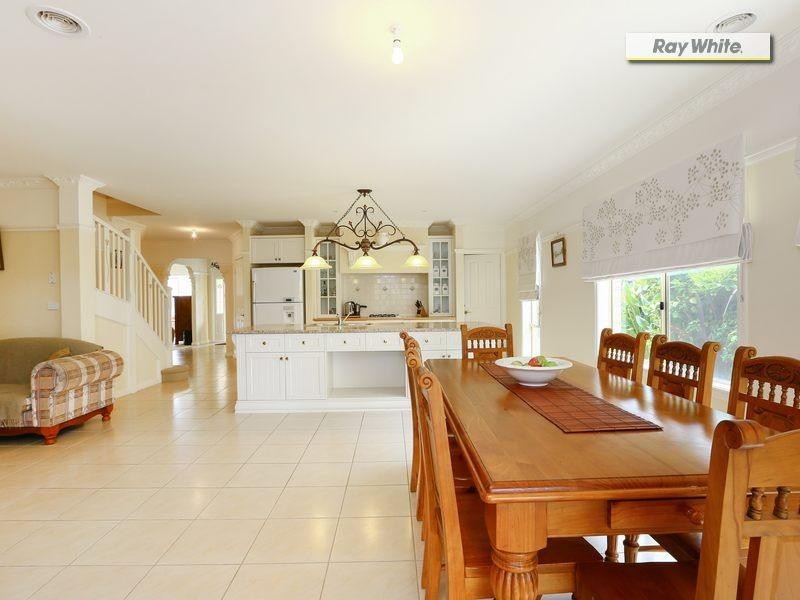 24 Mariner Place, Safety Beach VIC 3936