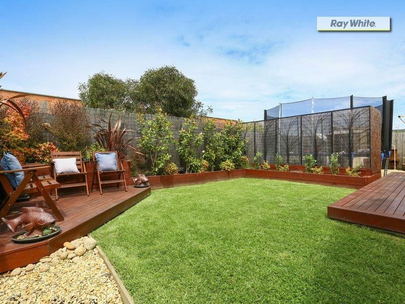 24 Mariner Place, Safety Beach VIC 3936