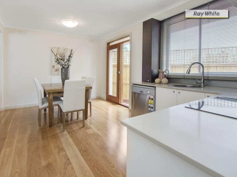 14 Cain Street, Rosebud West VIC 3940