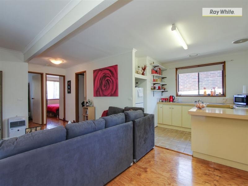 134 Ninth Avenue, Rosebud VIC 3939