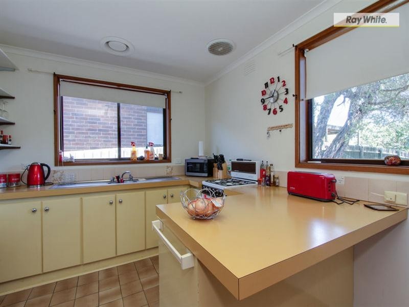 134 Ninth Avenue, Rosebud VIC 3939