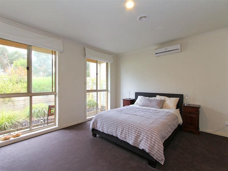 5 Parkedge Circuit, Rosebud VIC 3939