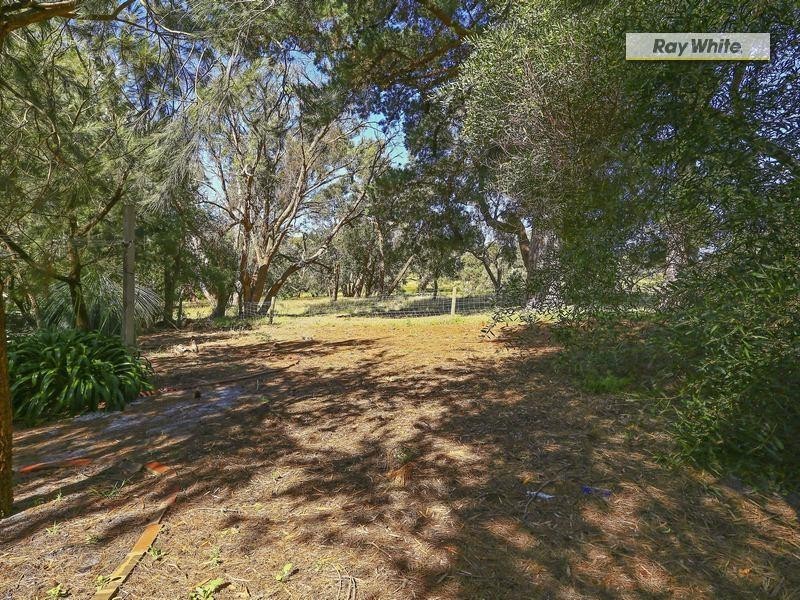 55 Carrathool Avenue, Rosebud VIC 3939