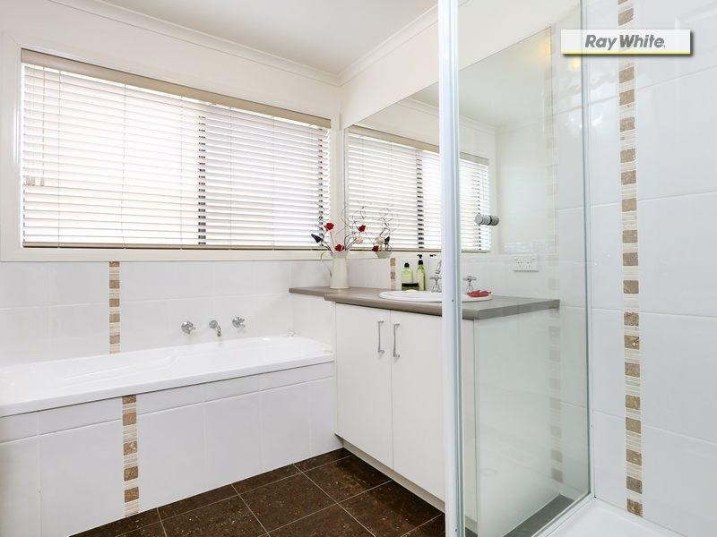 3 Josie Place, Rosebud VIC 3939