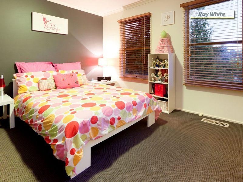 8 Warrain Avenue, Rosebud VIC 3939