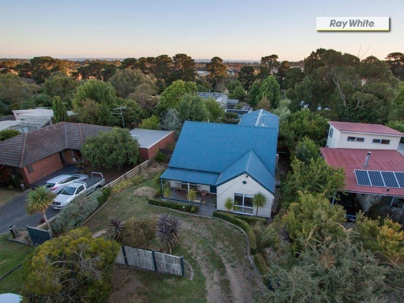 33 Azure Avenue, Balnarring VIC 3926