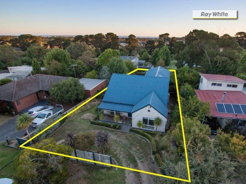 33 Azure Avenue, Balnarring VIC 3926