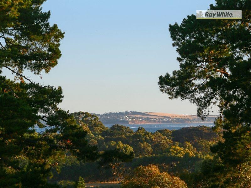 33 Azure Avenue, Balnarring VIC 3926