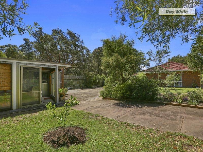 22 Burdett Street, Tootgarook VIC 3941