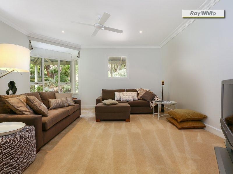 10 Yambill Avenue, Rosebud VIC 3939