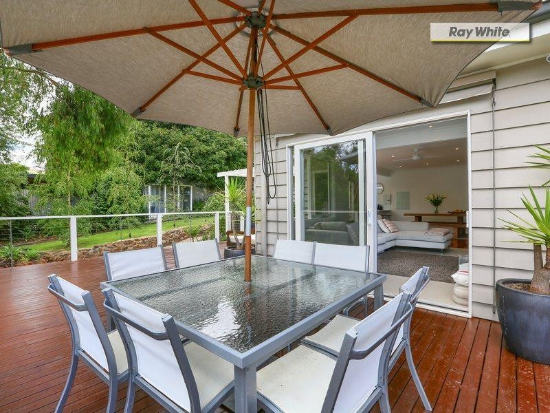 10 Yambill Avenue, Rosebud VIC 3939