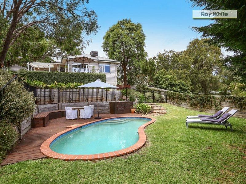 10 Yambill Avenue, Rosebud VIC 3939