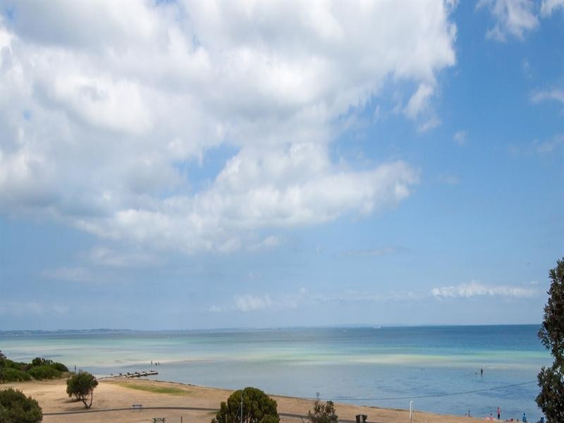 1a Jetty Road, Rosebud VIC 3939