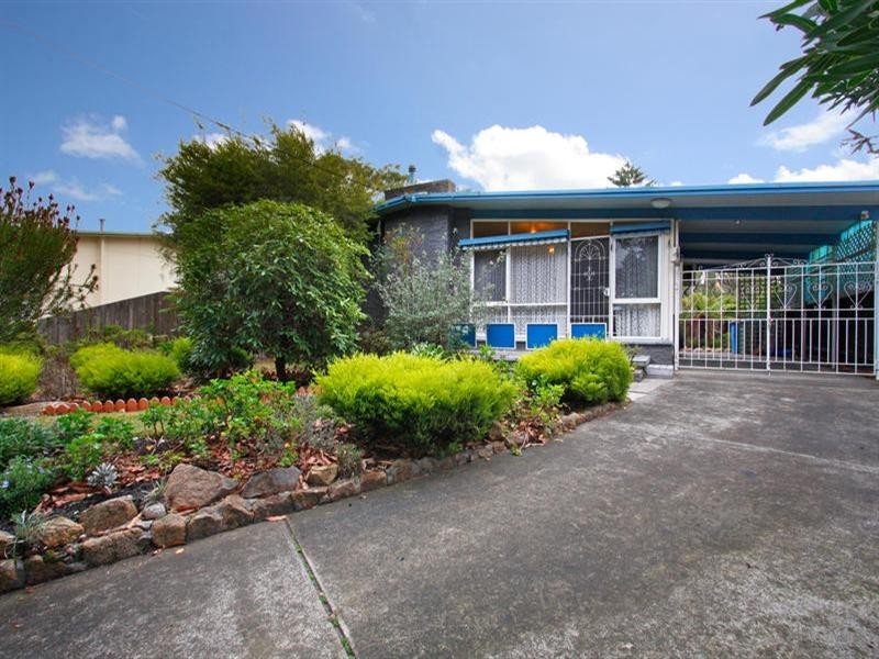 44 Leon Avenue, Rosebud VIC 3939
