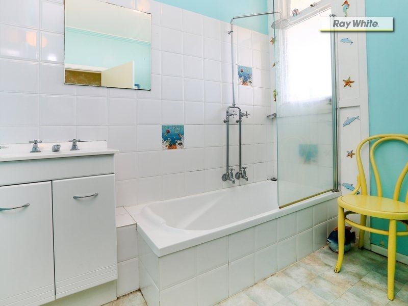 147 Bayview Road, Mccrae VIC 3938