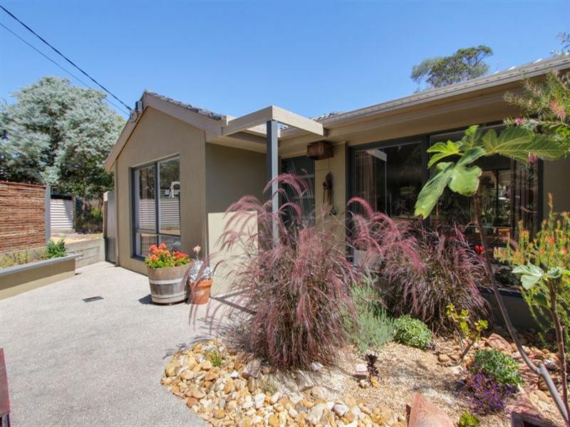 10 Sylvan Drive, Rosebud VIC 3939